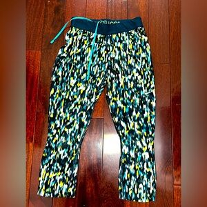 Nike Colorful capris size S